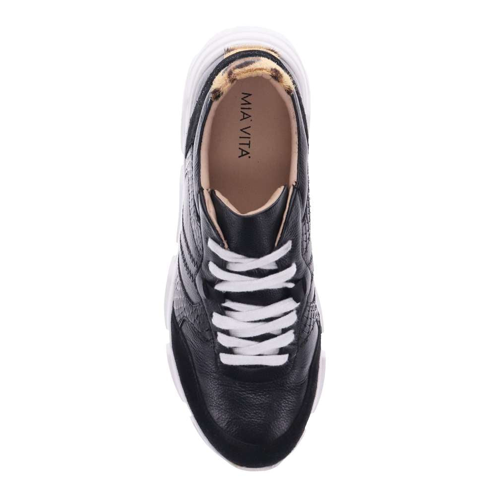 Chloe Casual Sneaker - Black