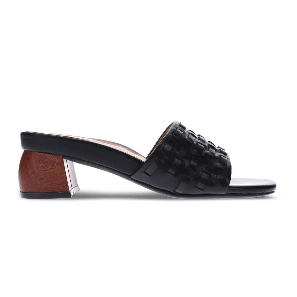 Yami Slide Sandal - Black