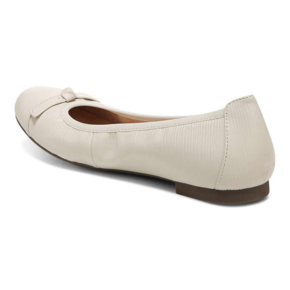 Amorie Ballet Flat - Cream Wavy