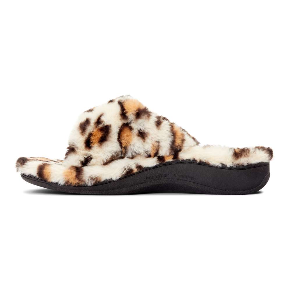 Relax Plush Slipper - Cream Leopard