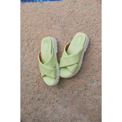 Vesta Flatform Lug Sandal - Pale Lime
